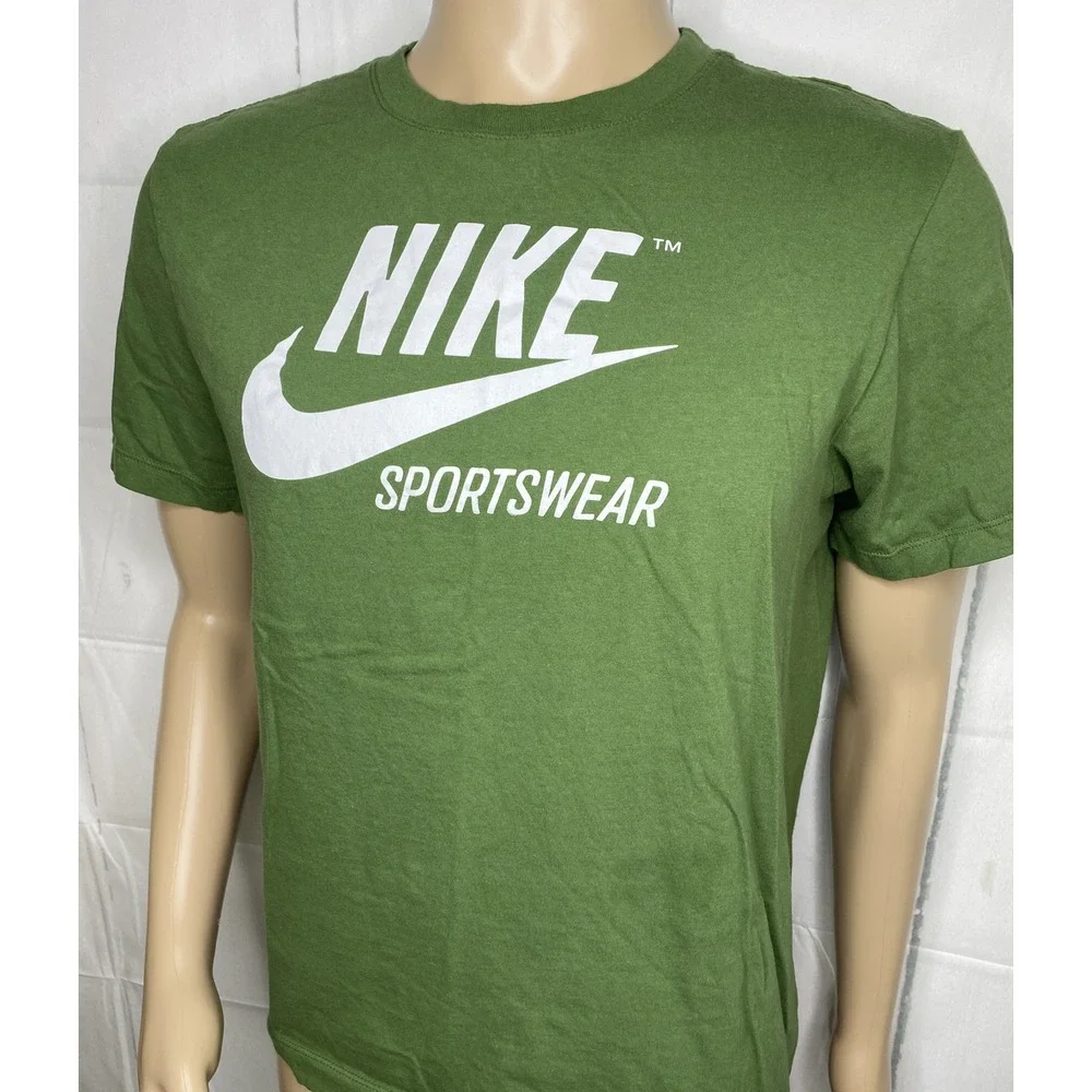 Nike Sportswear Swoosh Graphic T-Shirt Mens M Forest Green Short Sleeve‎ Tee
